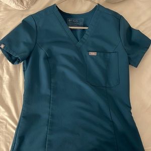 Figs Carribean blue scrub top